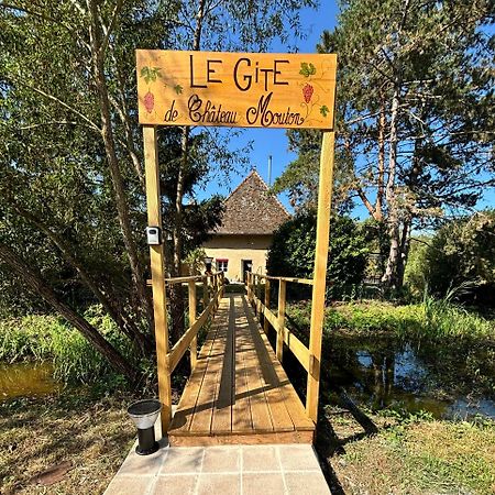 Le Gite Du Chateau Mouton Chatenoy-le-Royal Esterno foto